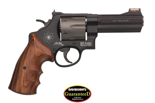 Smith & Wesson - 329 - 44 REM MAG for sale